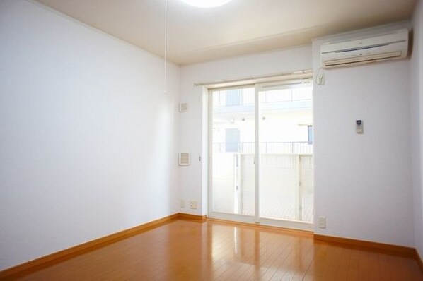 エレガンスの物件内観写真